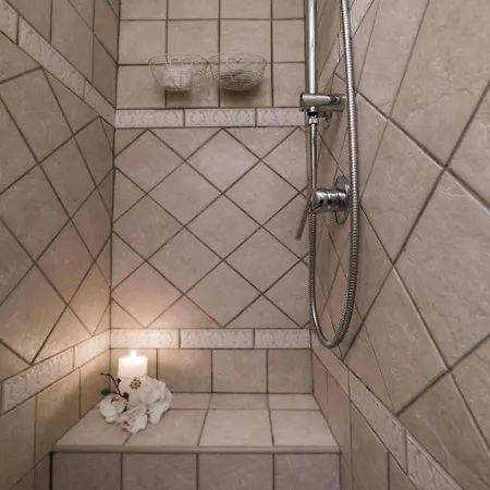 ベッド・アンド・ブレックファスト Alexander Pollutri