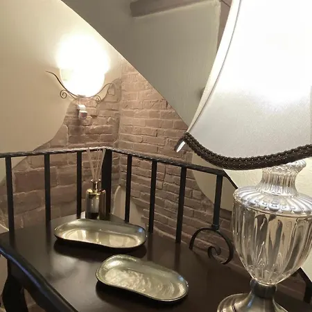 ベッド・アンド・ブレックファスト Alexander 3*