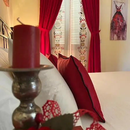 Alexander Bed & Breakfast *