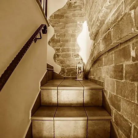 Alexander Bed & Breakfast 3*
