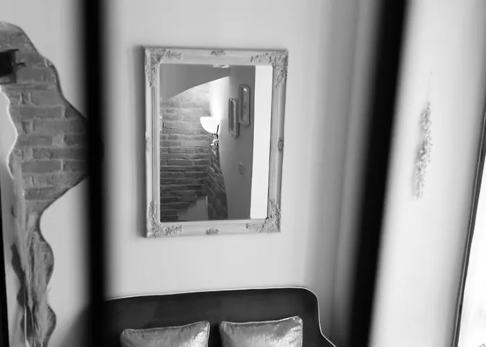 Alexander 3* Pollutri