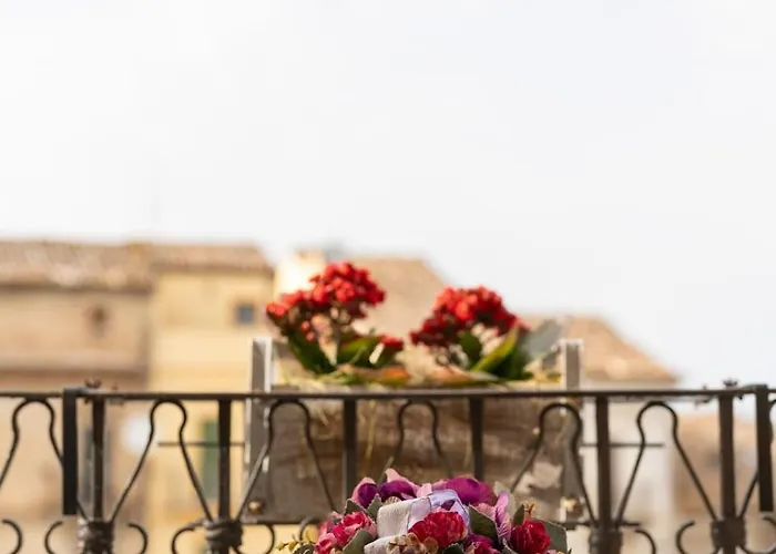 Alexander Bed & Breakfast 3*