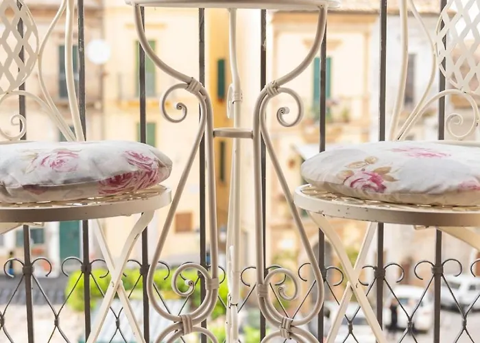 Alexander 3* Pollutri